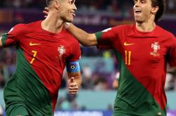 开云体育在线-包含意大利足球队遭遇劲敌，不敌对手痛失胜利的词条