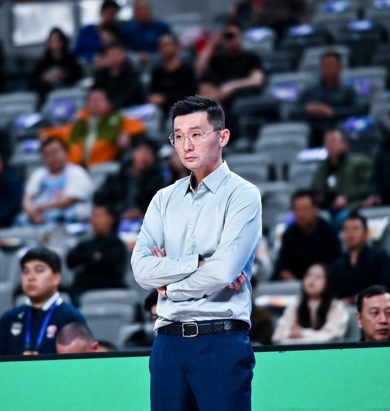 刘炜谭新华两大神射手上演对决