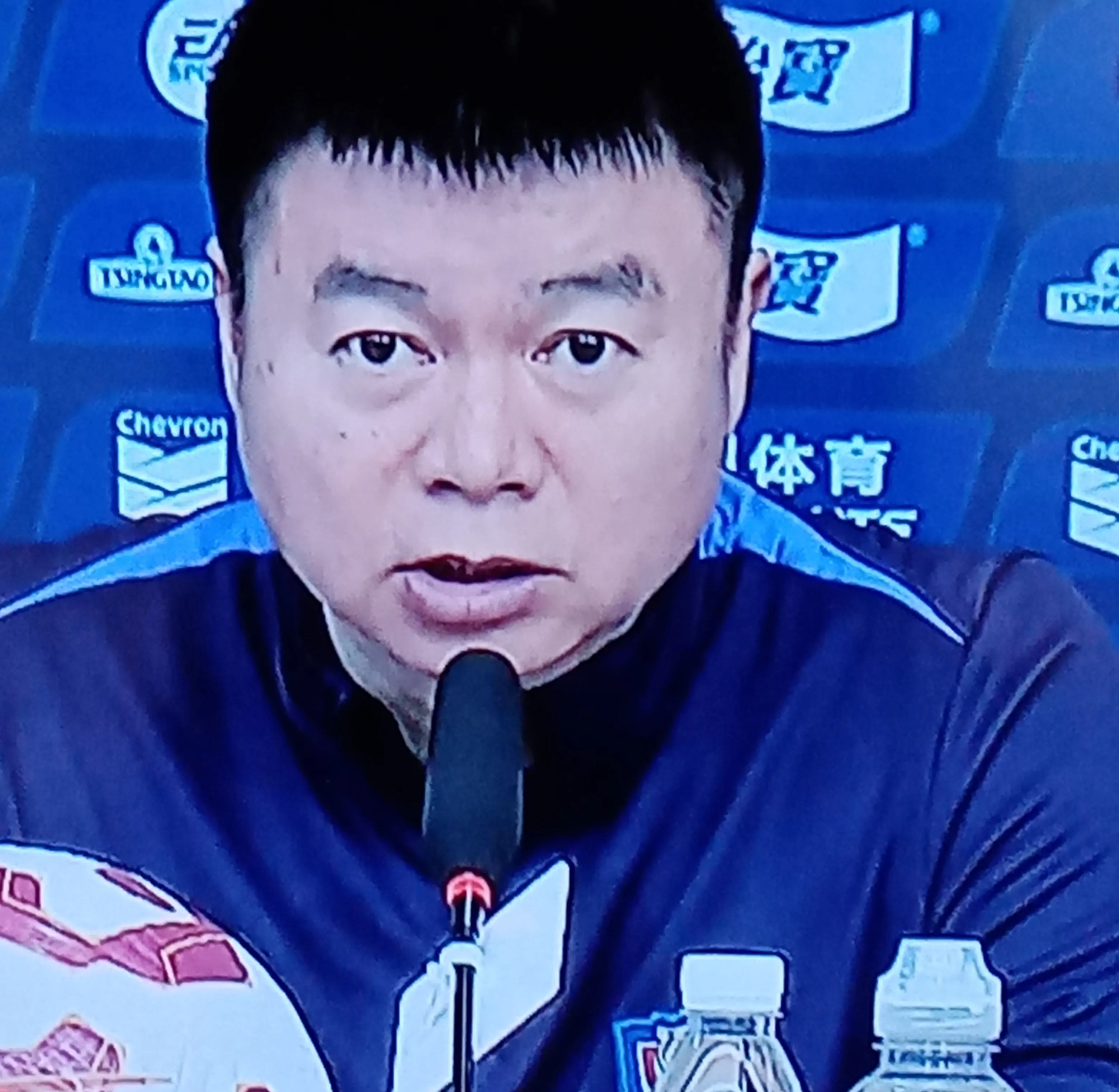 河南建业客场失利上海申花主帅面临压力